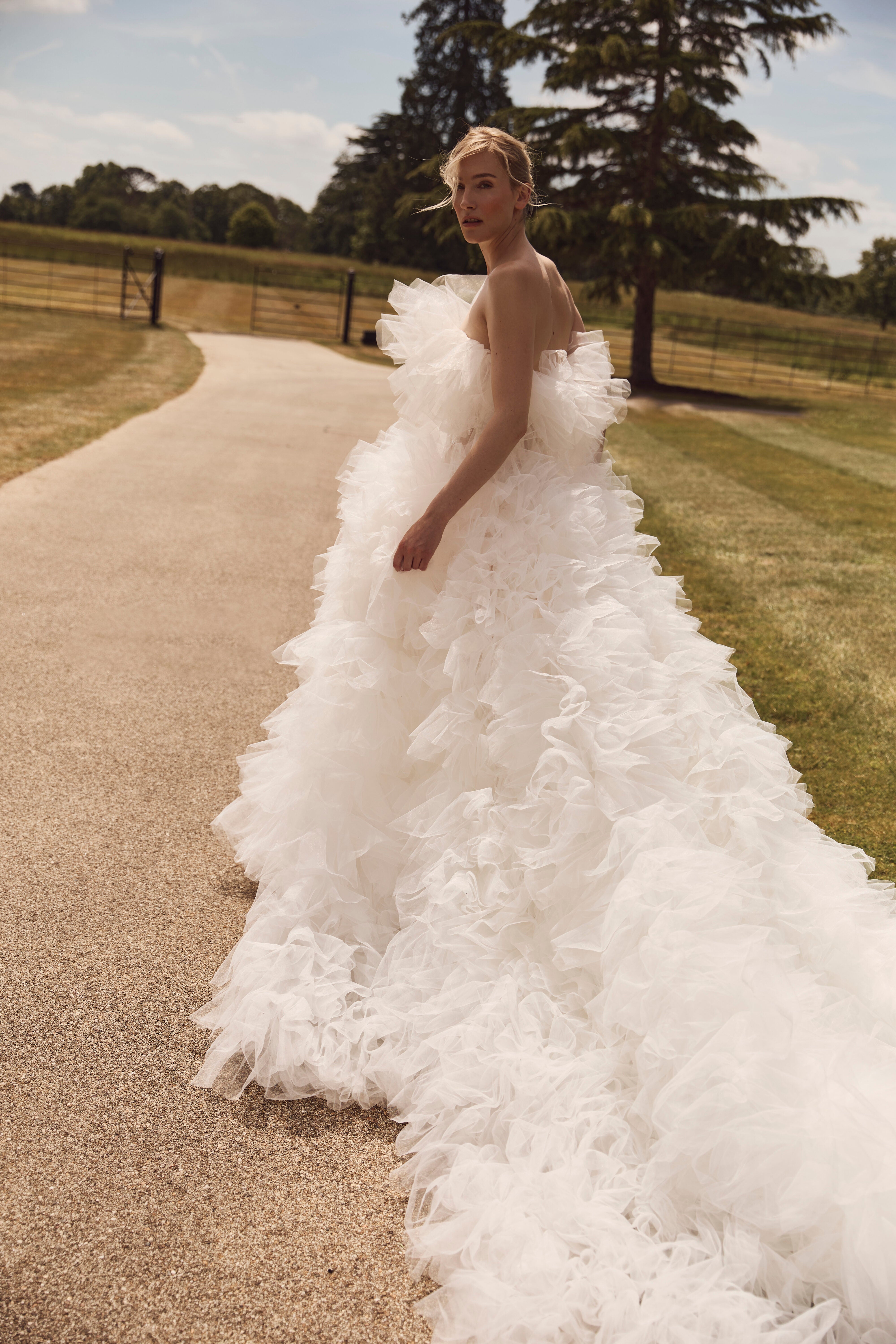 LEONIE GOWN